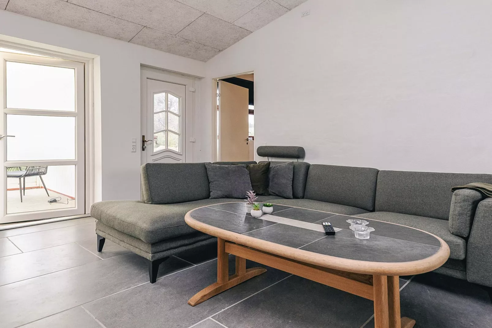 6 person holiday home in Løkken