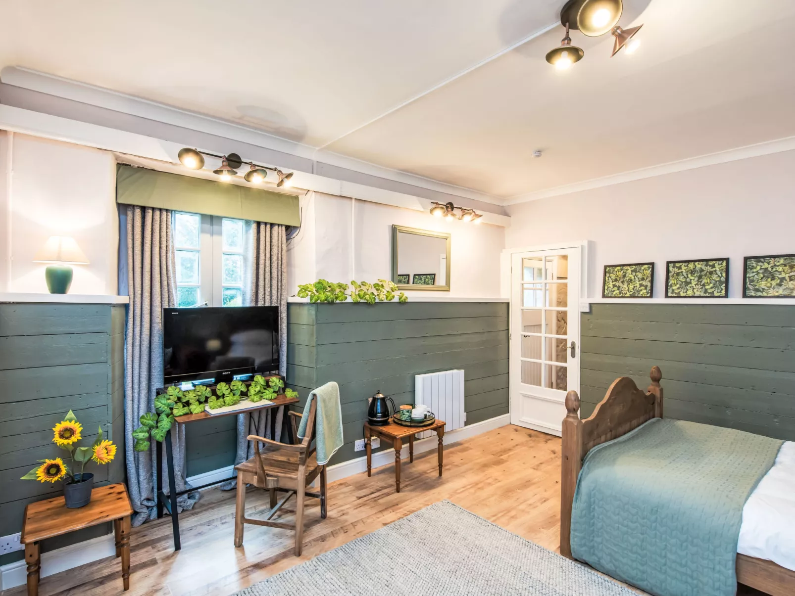 Highland Garden Room