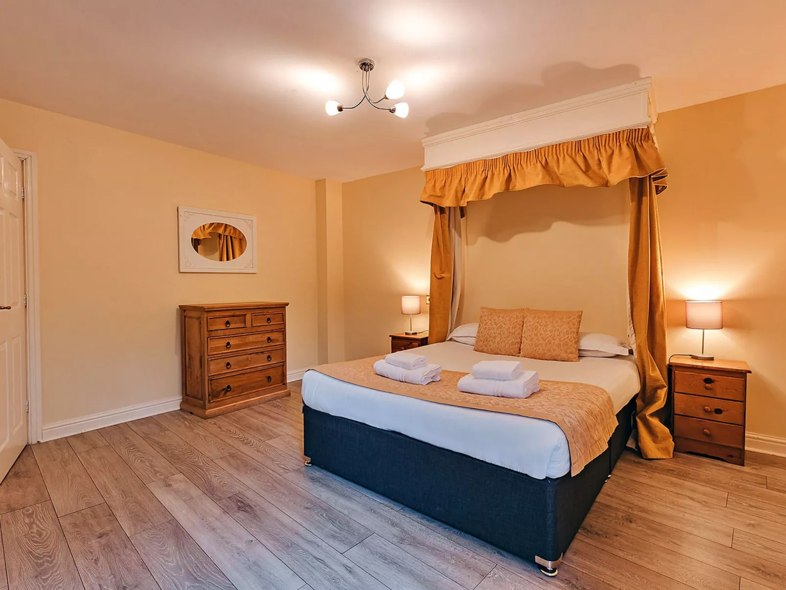 Netley Hall - Peach Tree