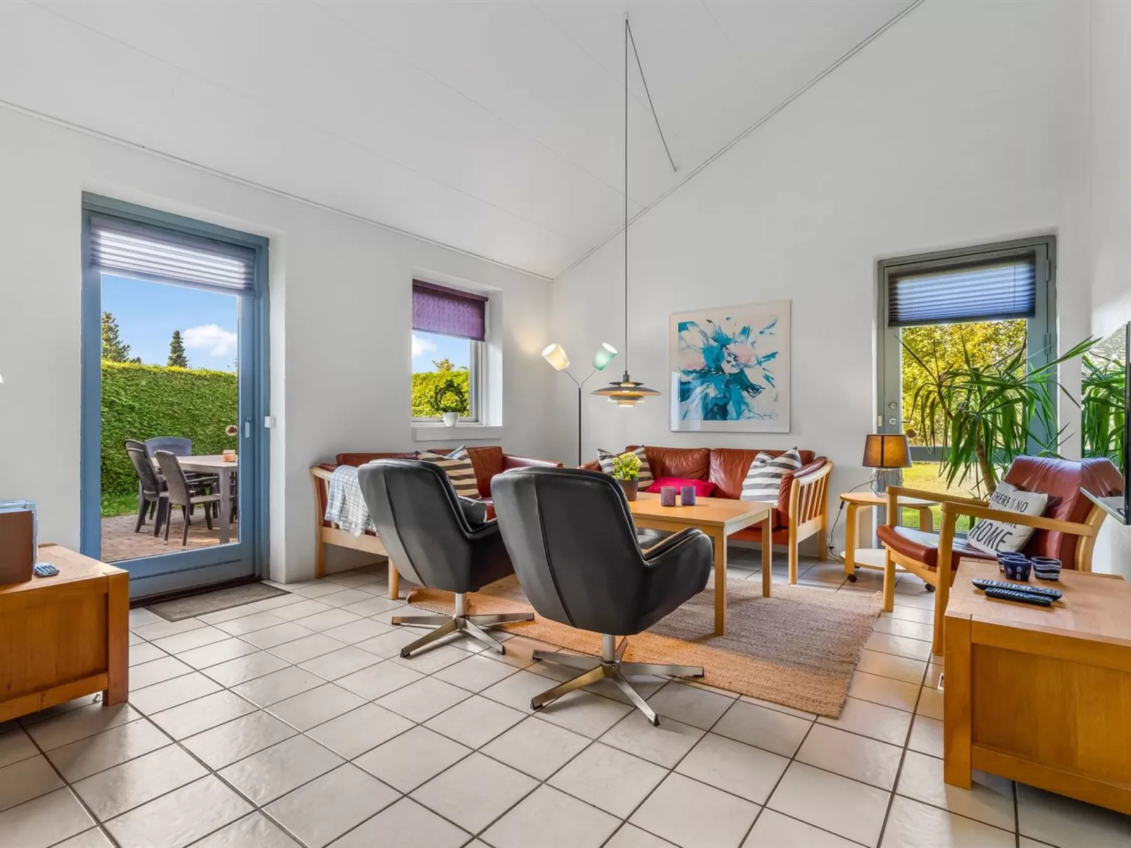 "Mainio" - 800m from the sea