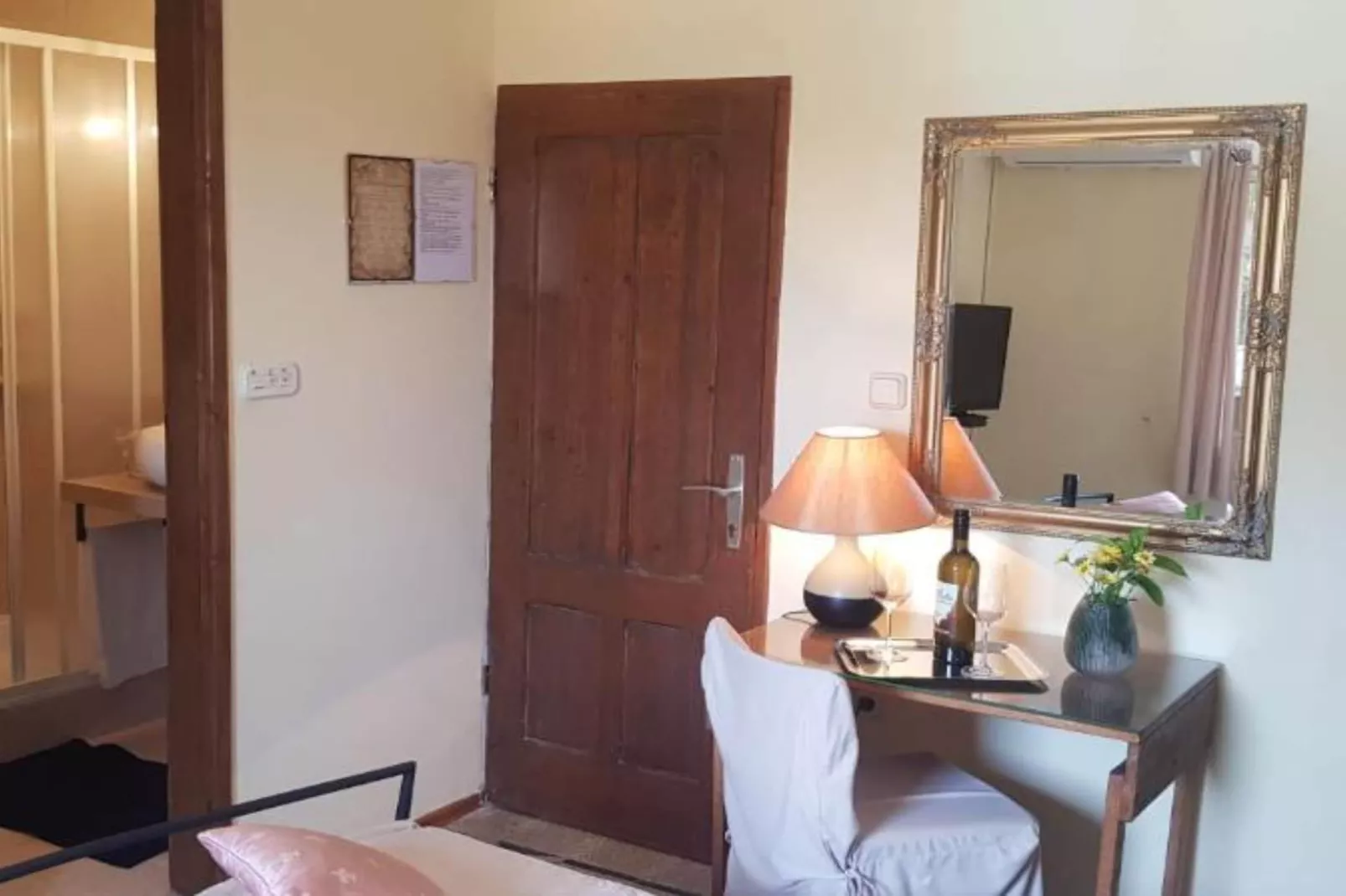 One bedroom apartment ( Ground floor) -(A4)