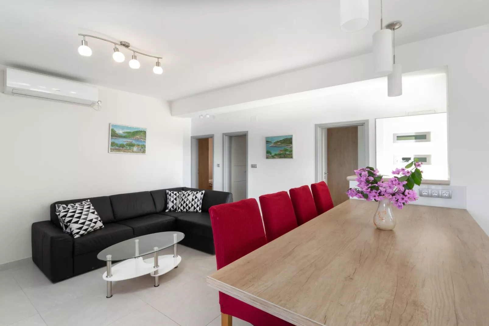 Modern Villa with Pool