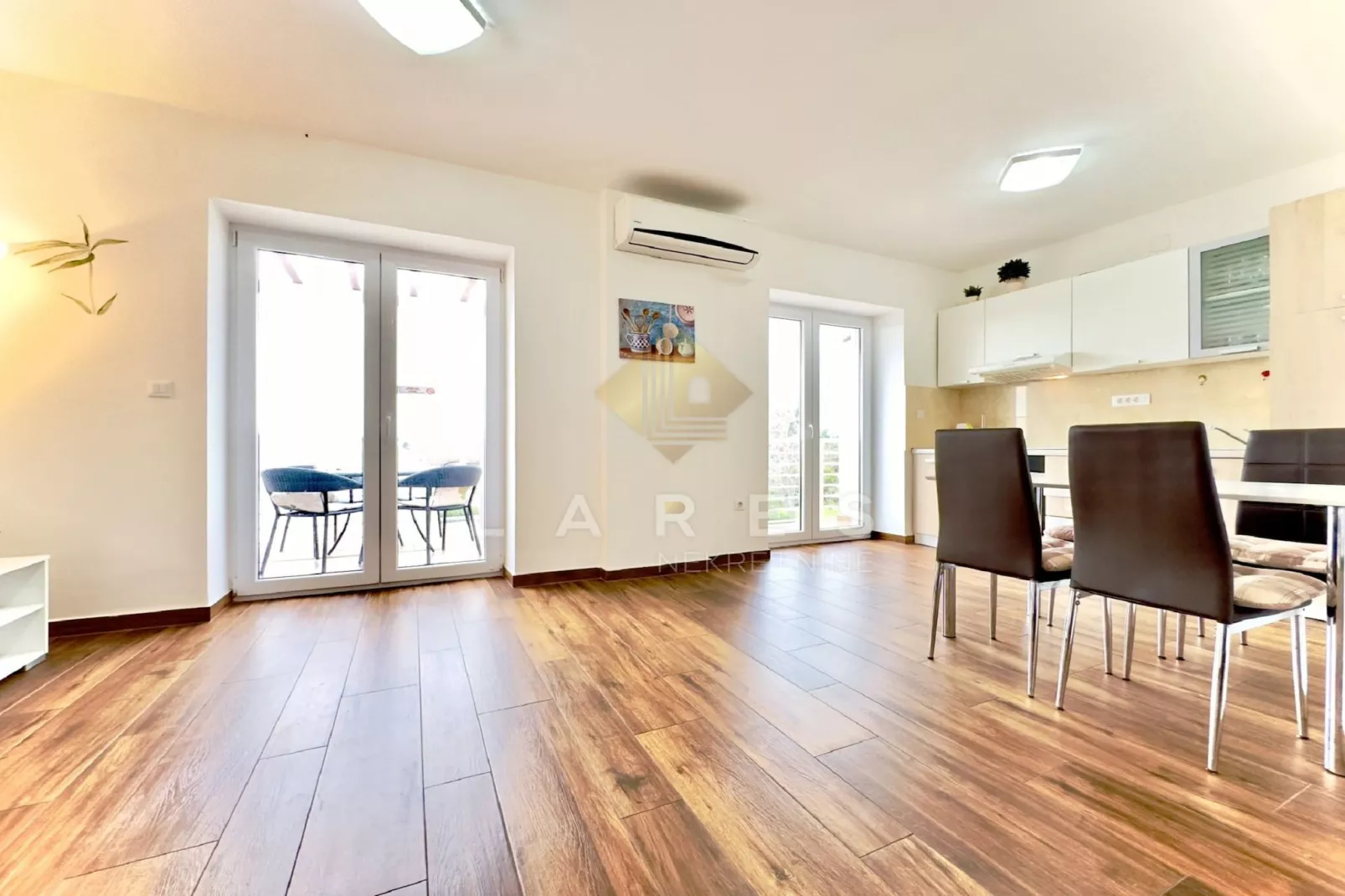 One-Bedroom Apartment (2.kat)