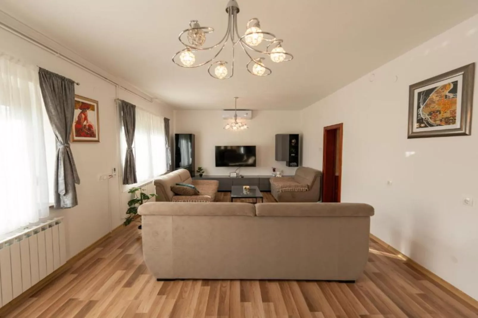 Villa Narnia - Three Bedroom Villa