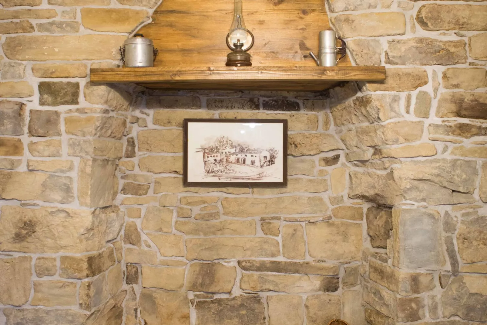 Abitanti Rustic Apartment with Balcony - Two Bedroom Apartment with Balcony