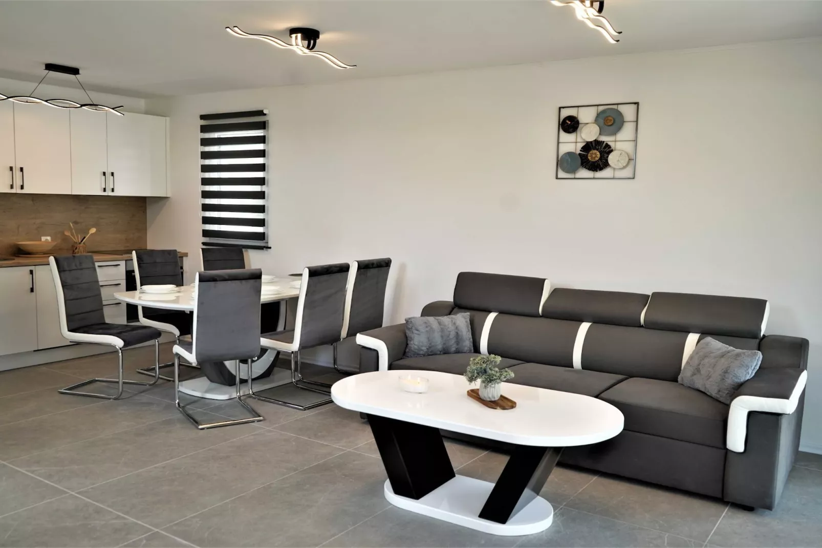 Tranquil Luxe Thermal Escape Mobile Home - Mobile Home with Terrace (owner 4061)