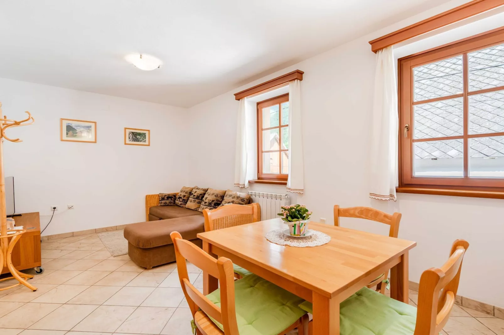 Log pod Mangartom Amazing Apartment with Balcony - One Bedroom Apartment with Balcony