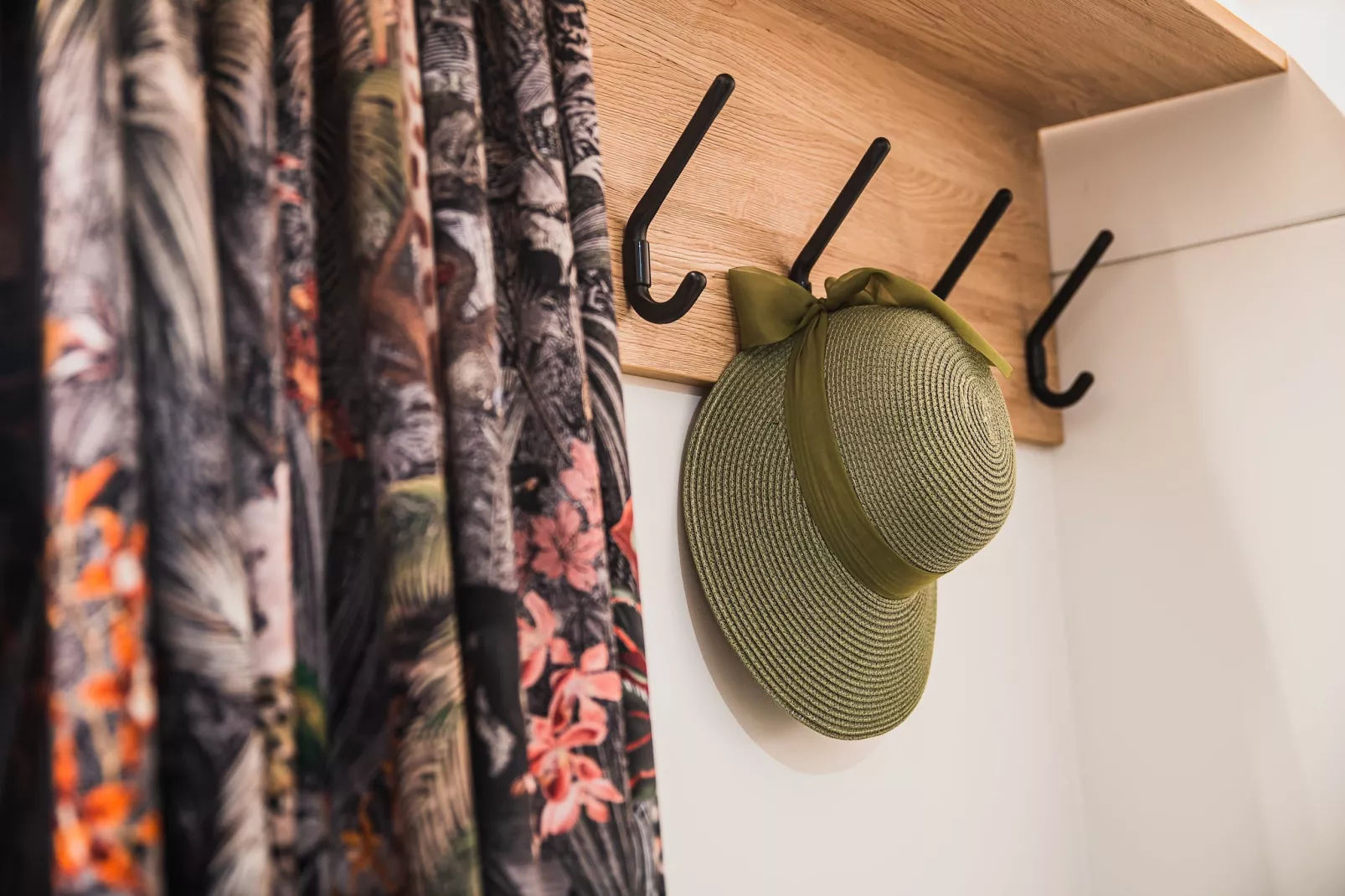 Lake Serenity Premium Mobile Homes with Thermal Riviera Tickets - Three Bedroom Mobile Home 15\/023