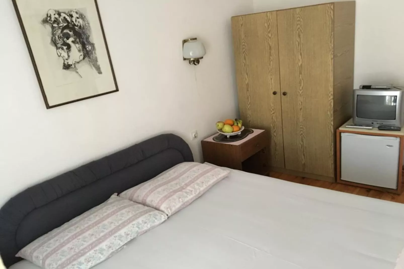 Comfortable Budva Rooms with Easy Access to Sveti Stefan - Double Room 2