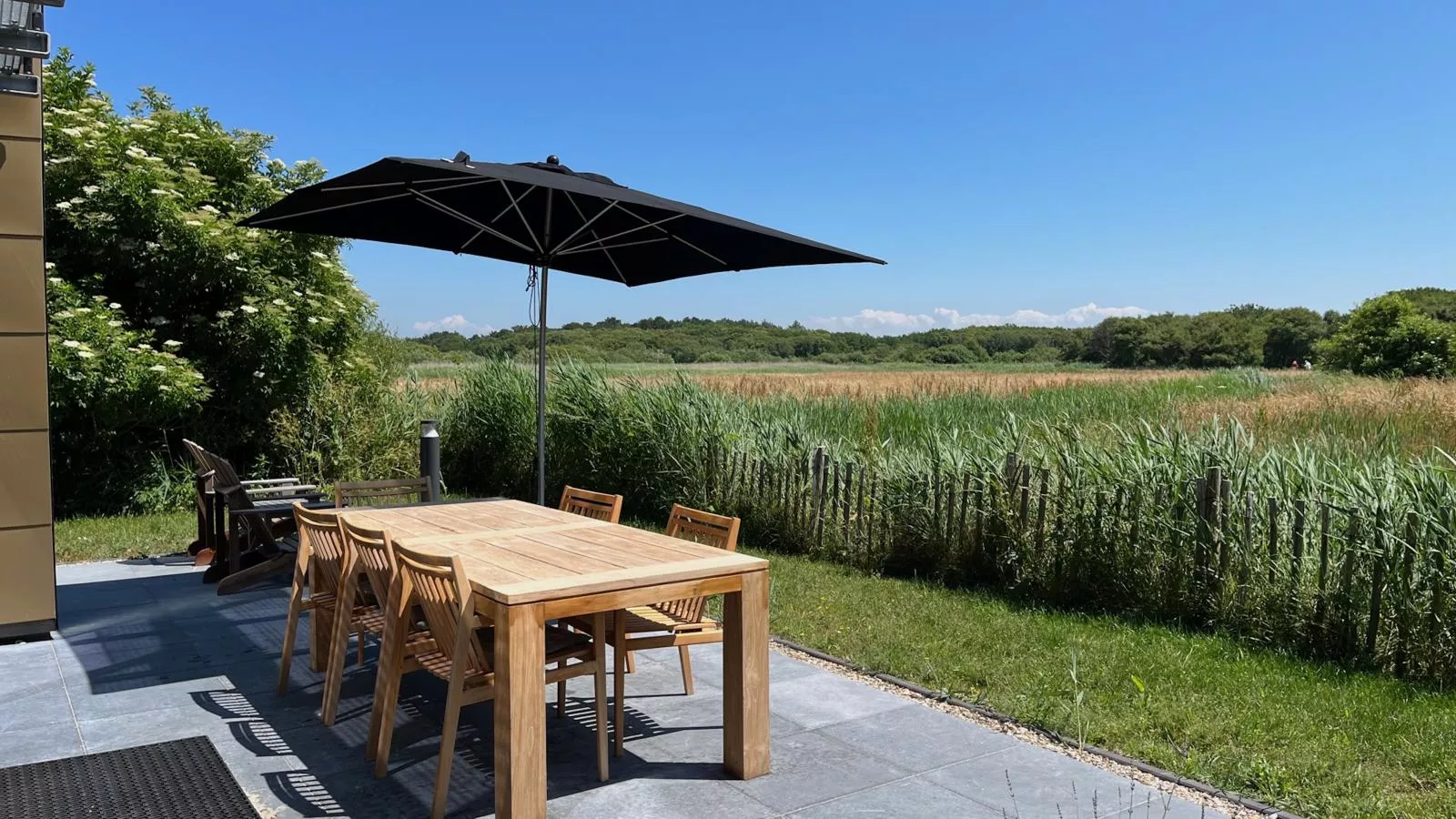 De Bonte Specht-Balcon-terrasse