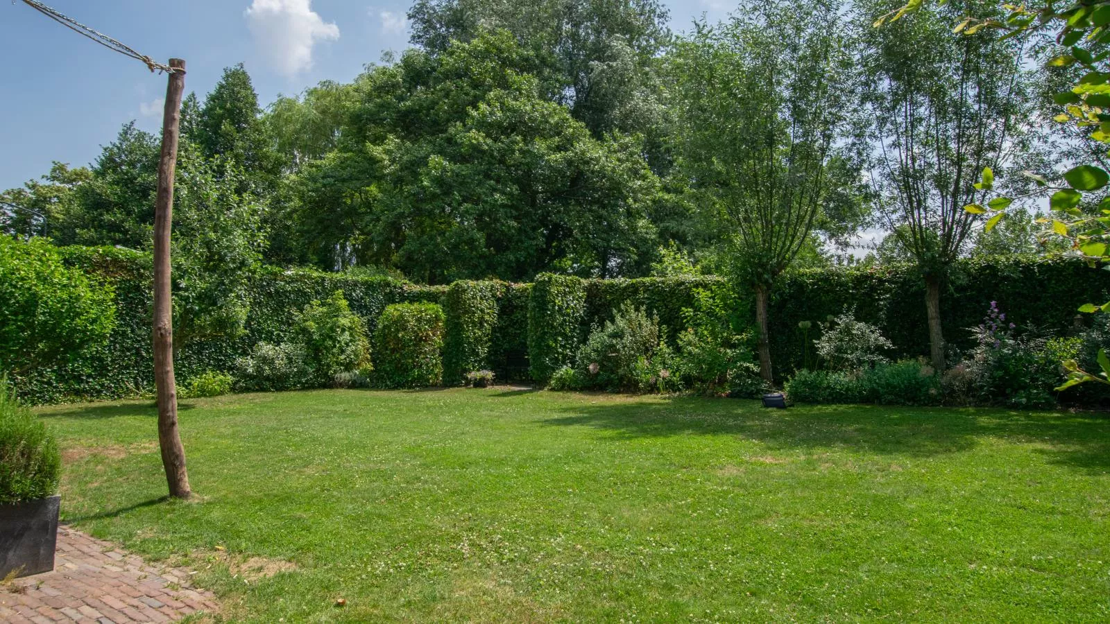 Hemels Helleke-Jardin d'été