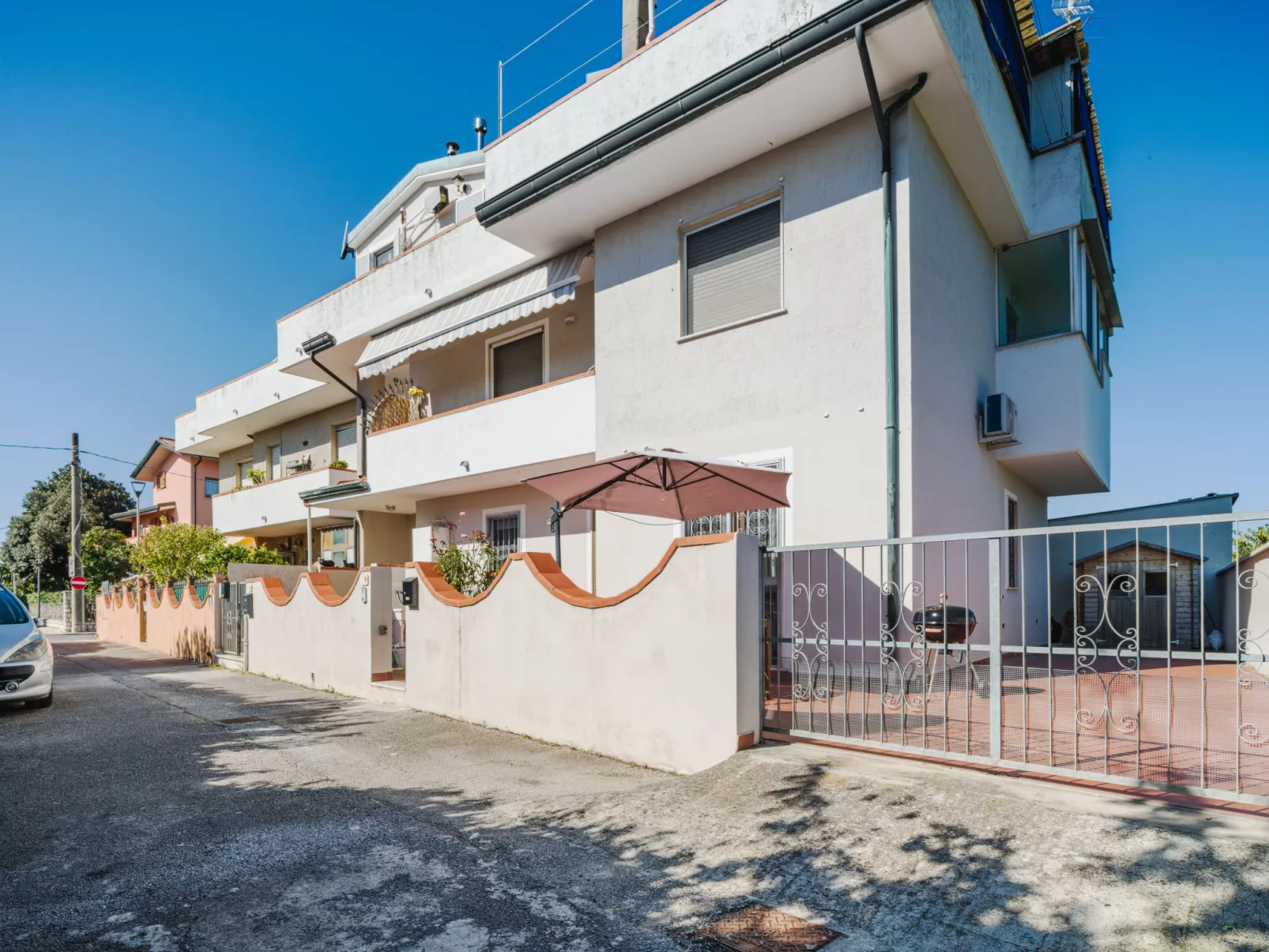 Sunflower piano terra