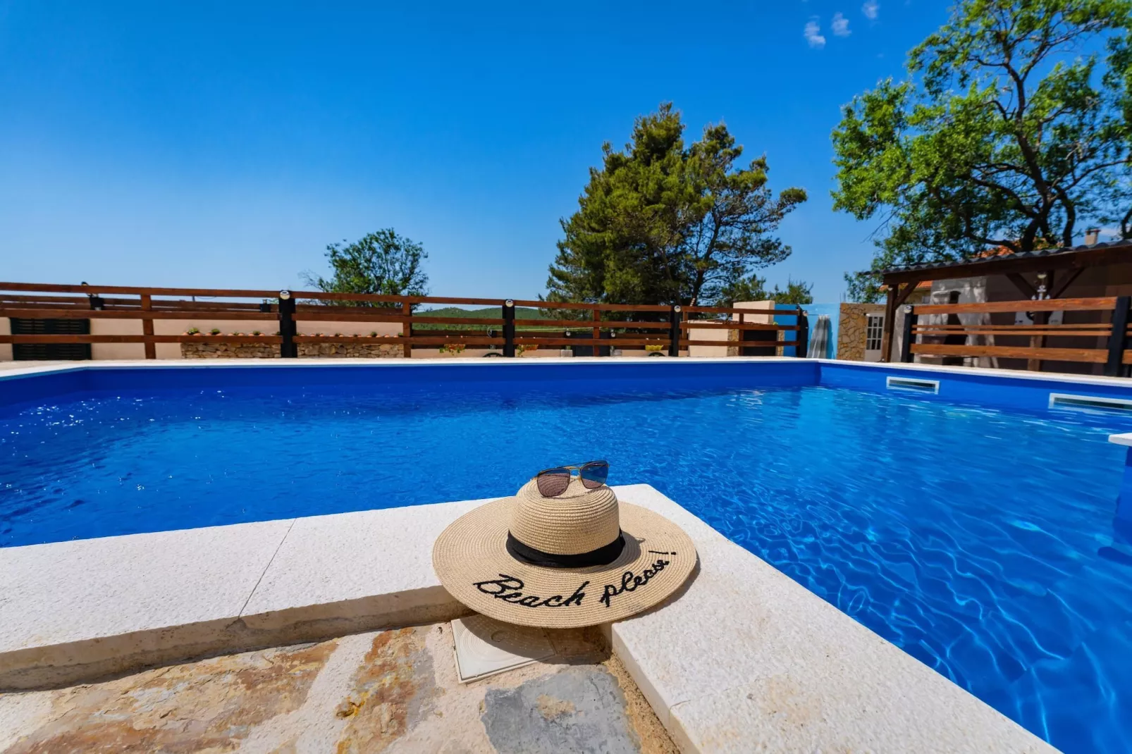 Holiday home Burgija