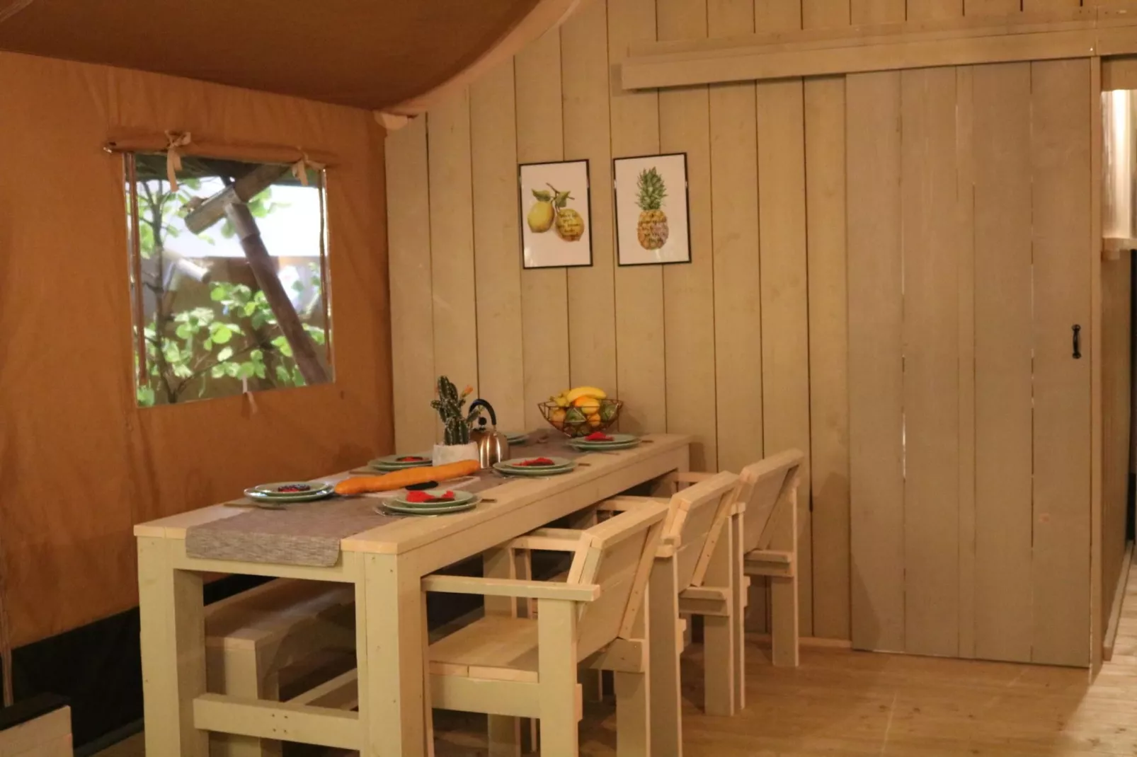 Safari tent l 7 persoons