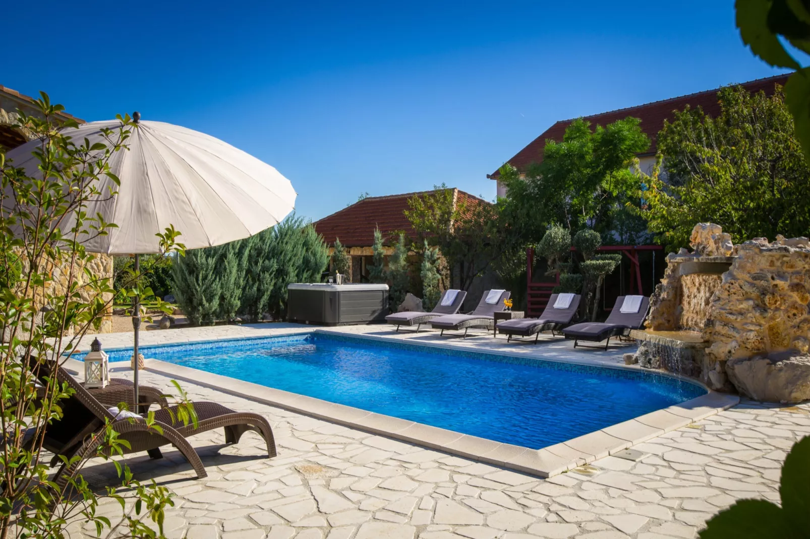 Villa Olea with private heated pool