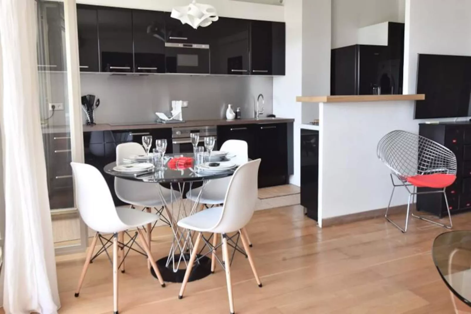 Résidence 2p Avec Terrasse Et Vue Mer à Deux Pas Des Plages