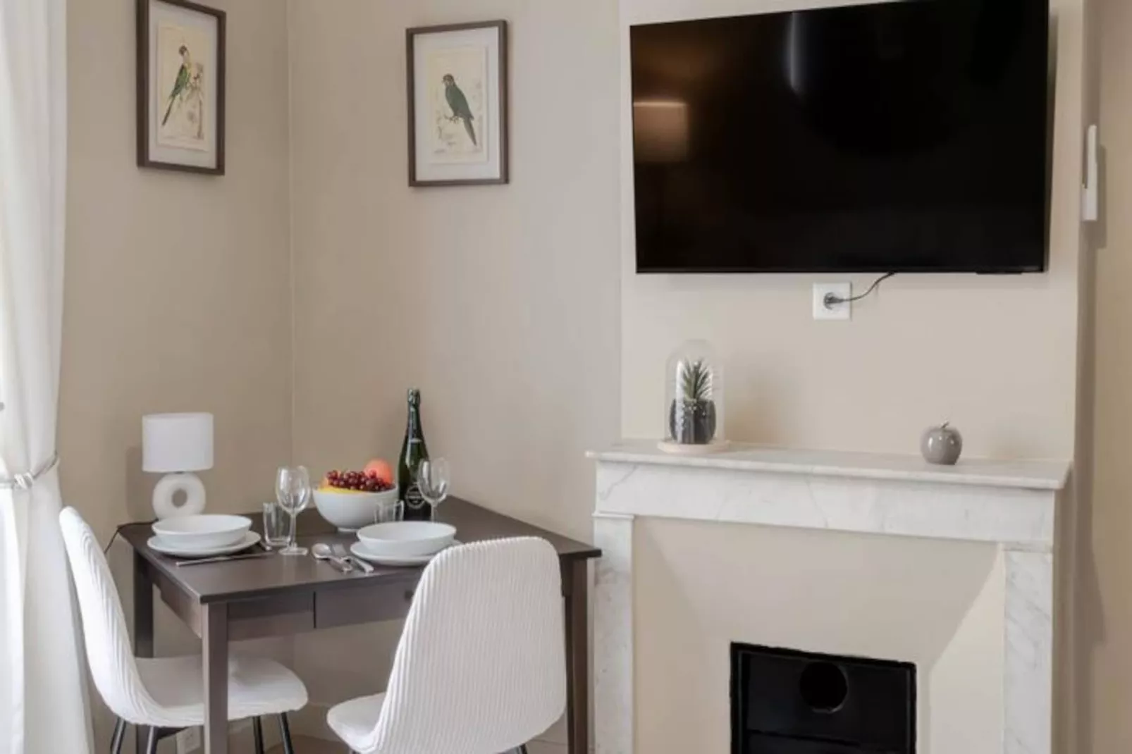 Résidence 2p Rénové Cœur De Cannes