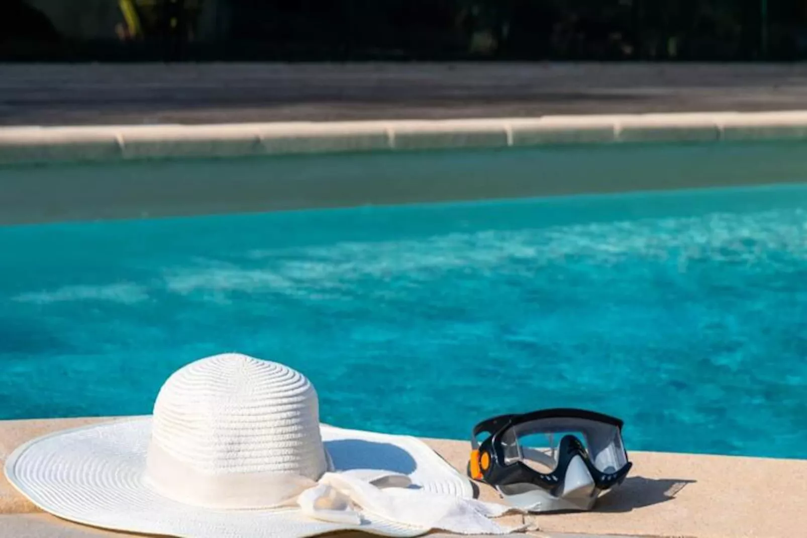 Résidence 2p Rez-de-jardin Avec Piscine – Calme, Parking Privé