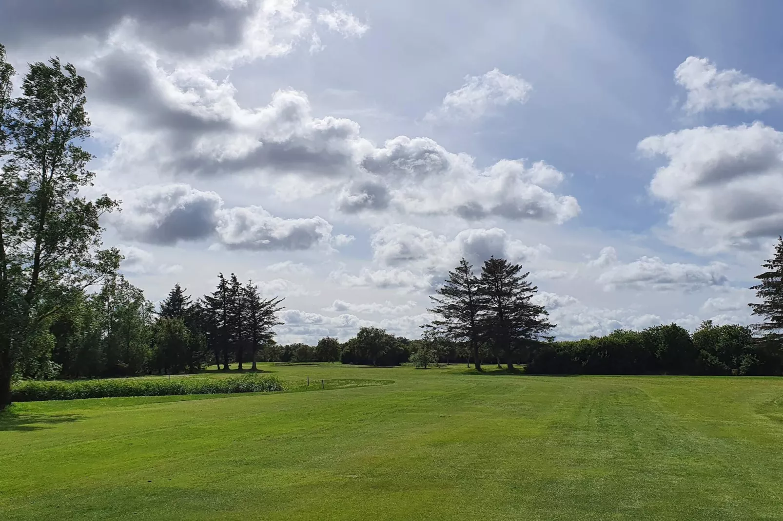 Maison rustique avec cheminée-Non tagué