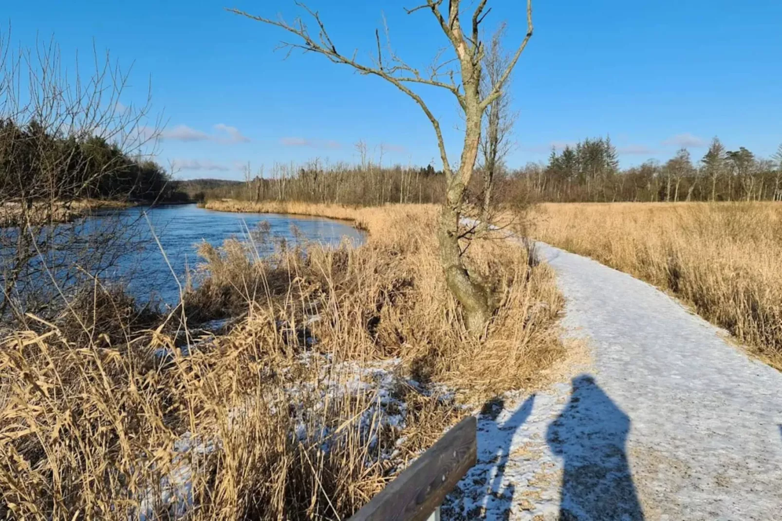 Maison de vacances pour 4 a Ans By-By Traum-Vue sur l'eau