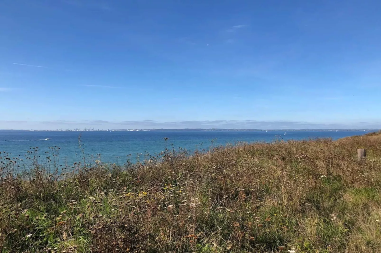 Tranquil Haven in Knebel - By Traum Ferienwohnungen-Water view