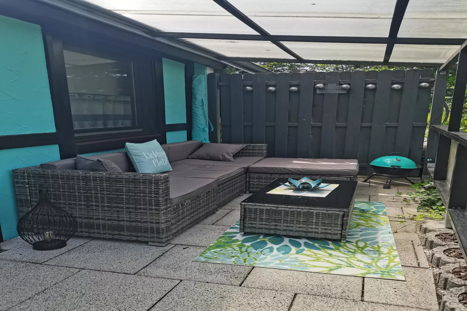 Ronshausen 3-Terrasse / balcon