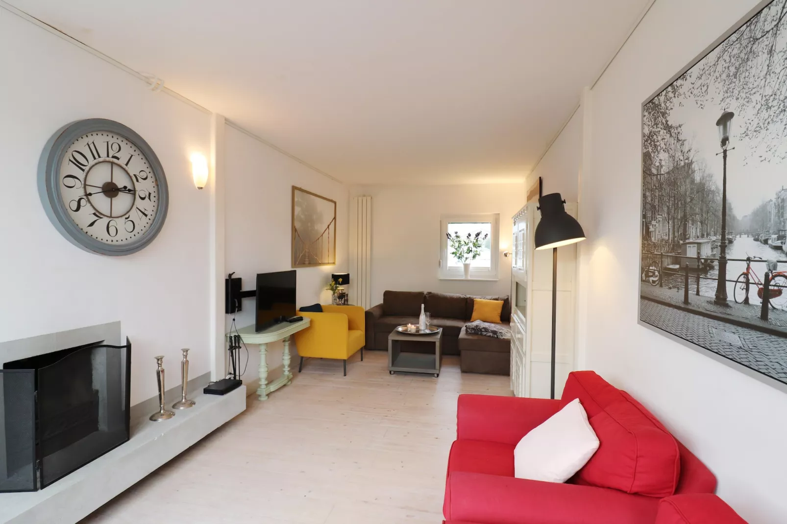 Marie aan Zee-Living room