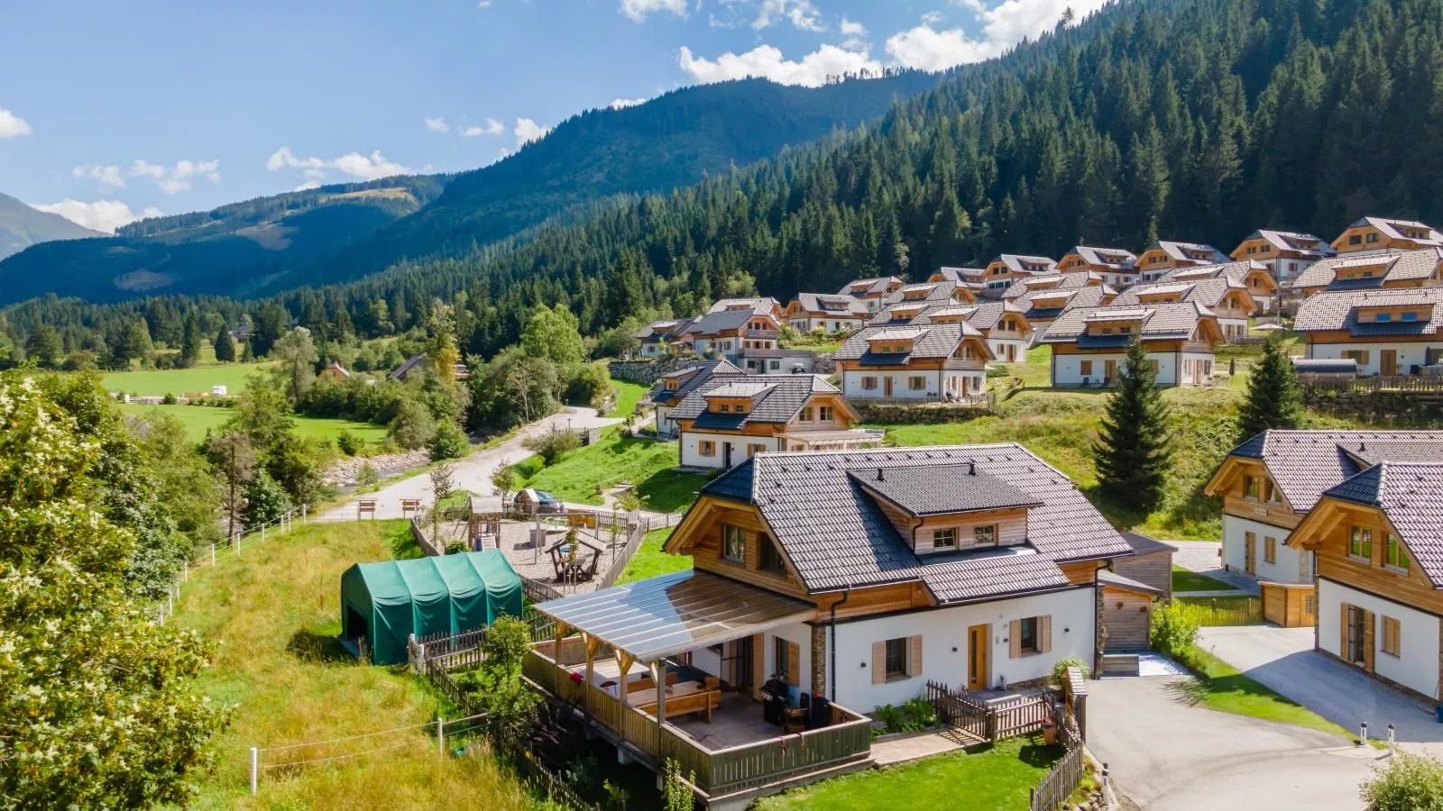 Chalet Thor-Außenbereich Sommer