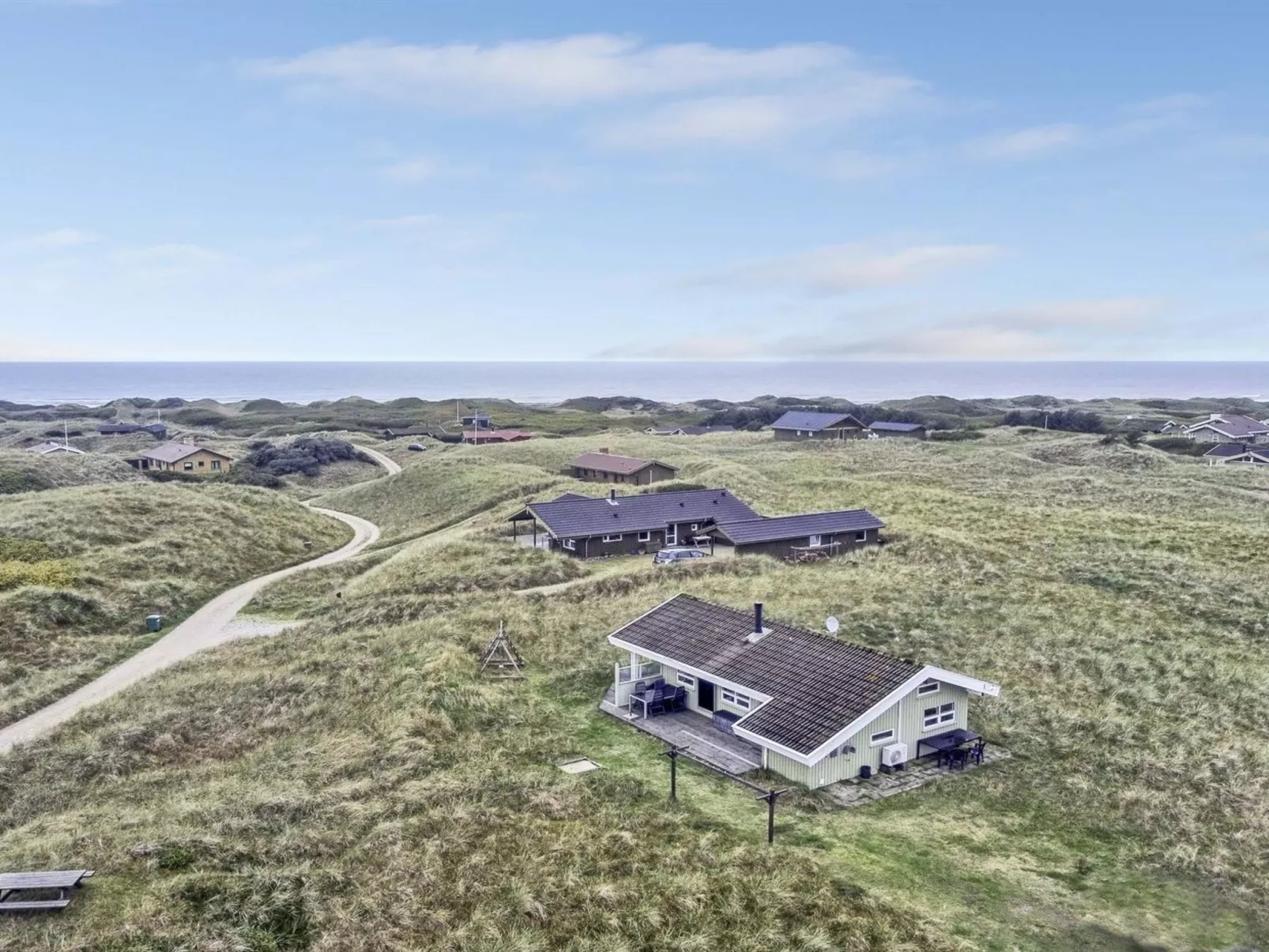 "Viktoria" - 400m from the sea