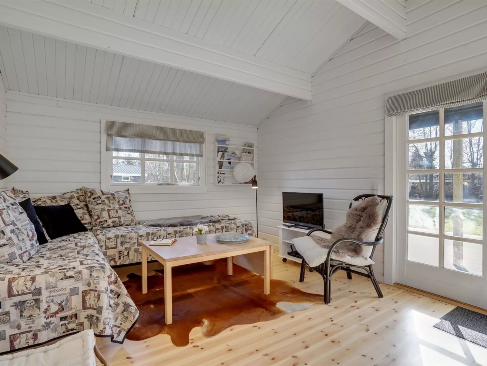 "Freyja" - 800m from the sea