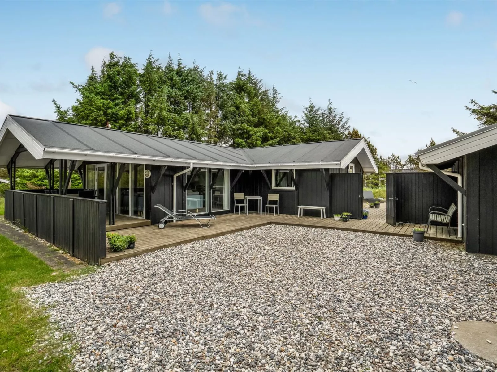 "Eivy" - 1km from the sea