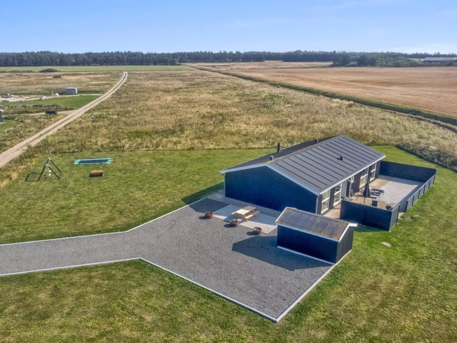 "Siger" - 1.6km from the sea