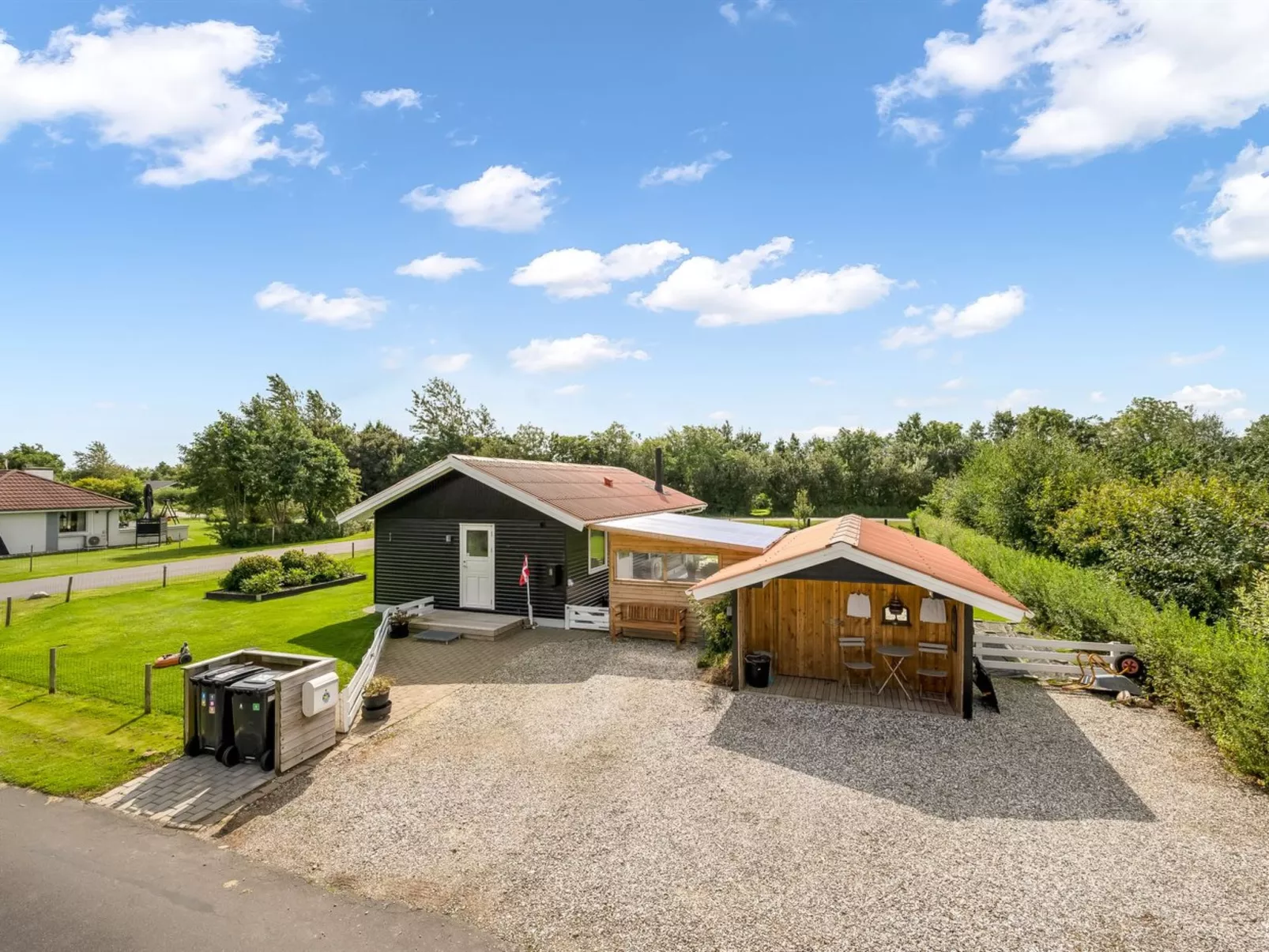 "Fritzie" - 600m to the fjord