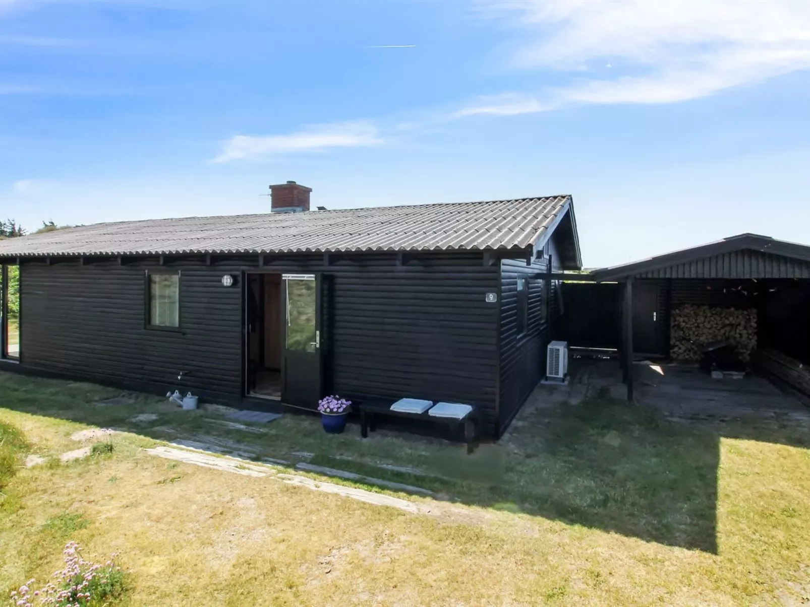 "Tulir" - 300m from the sea