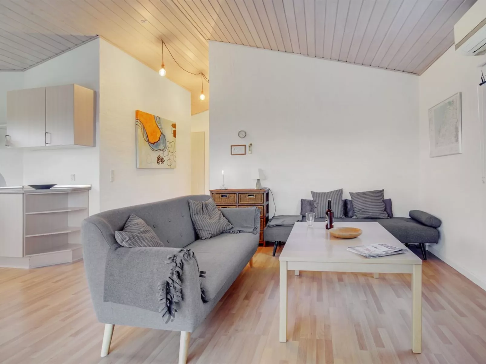 "Clarissa" - 300m from the sea