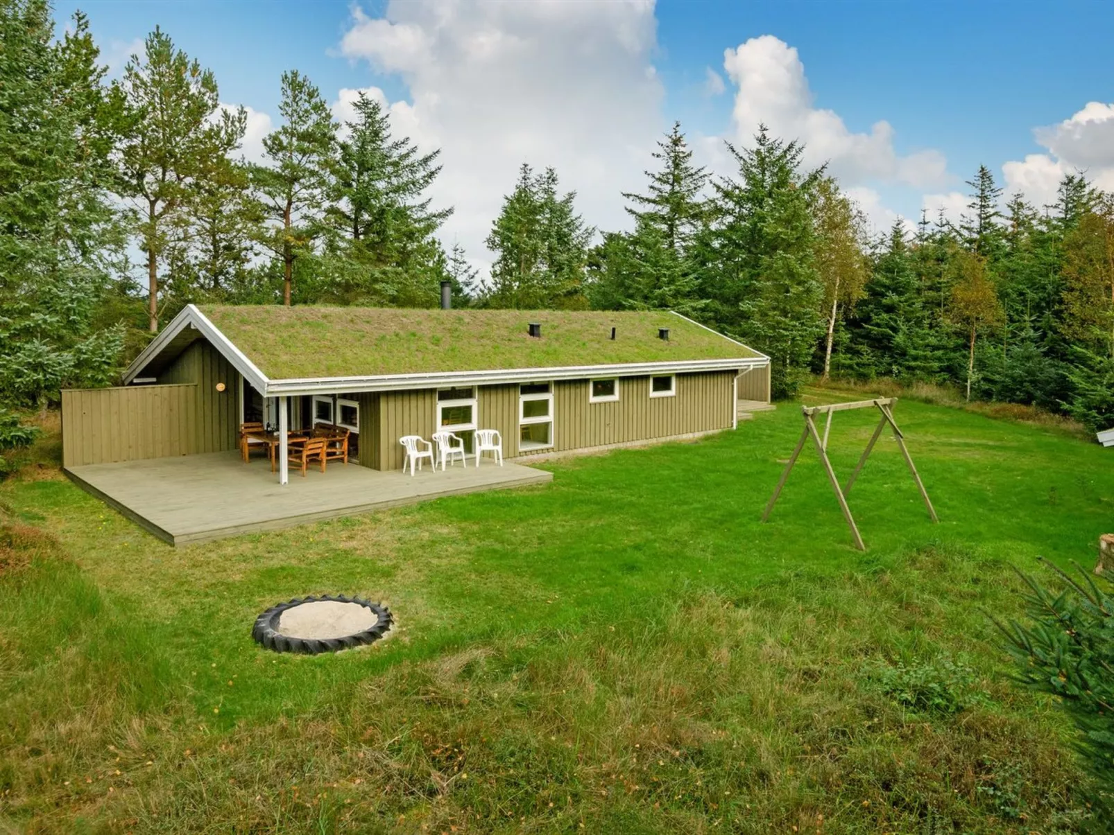 "Editt" - 2km from the sea