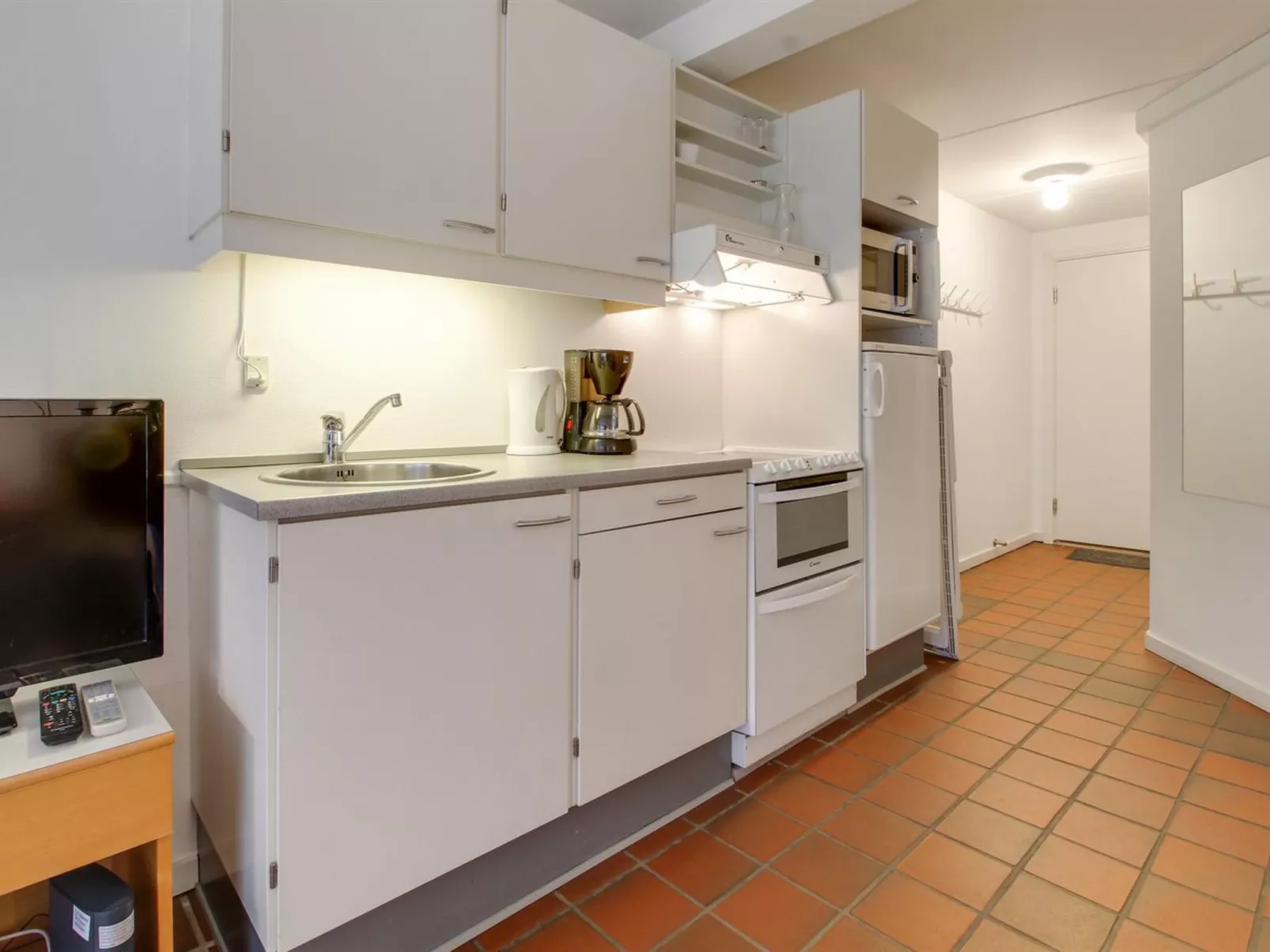 "Halina" - 100m from the sea-Inside