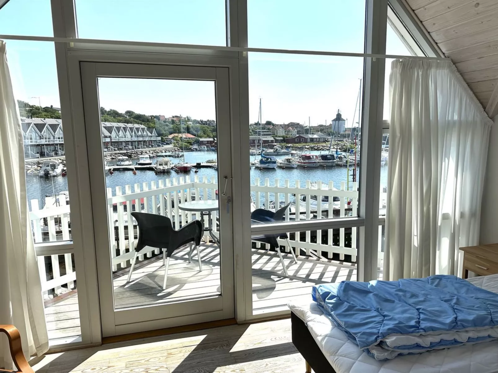 "Otis" - 10m from the sea-Drinnen