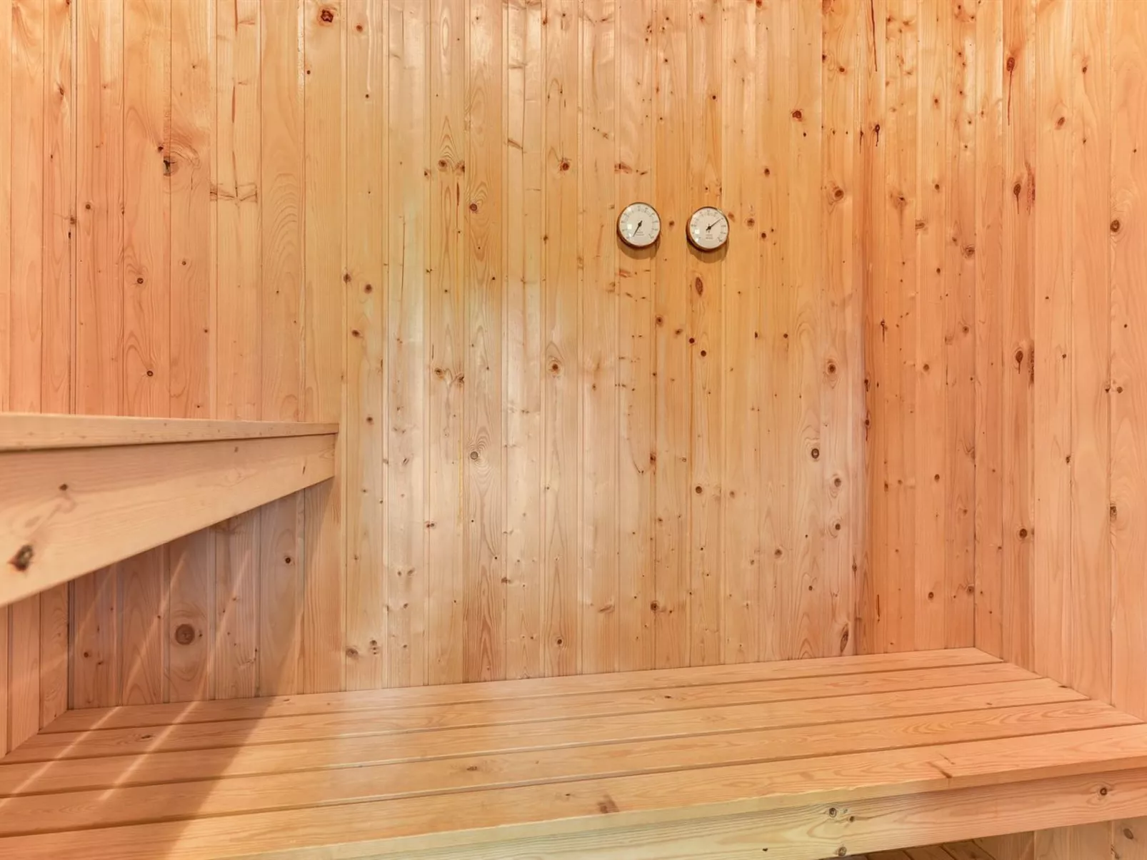 "Riaan" - 200m from the sea