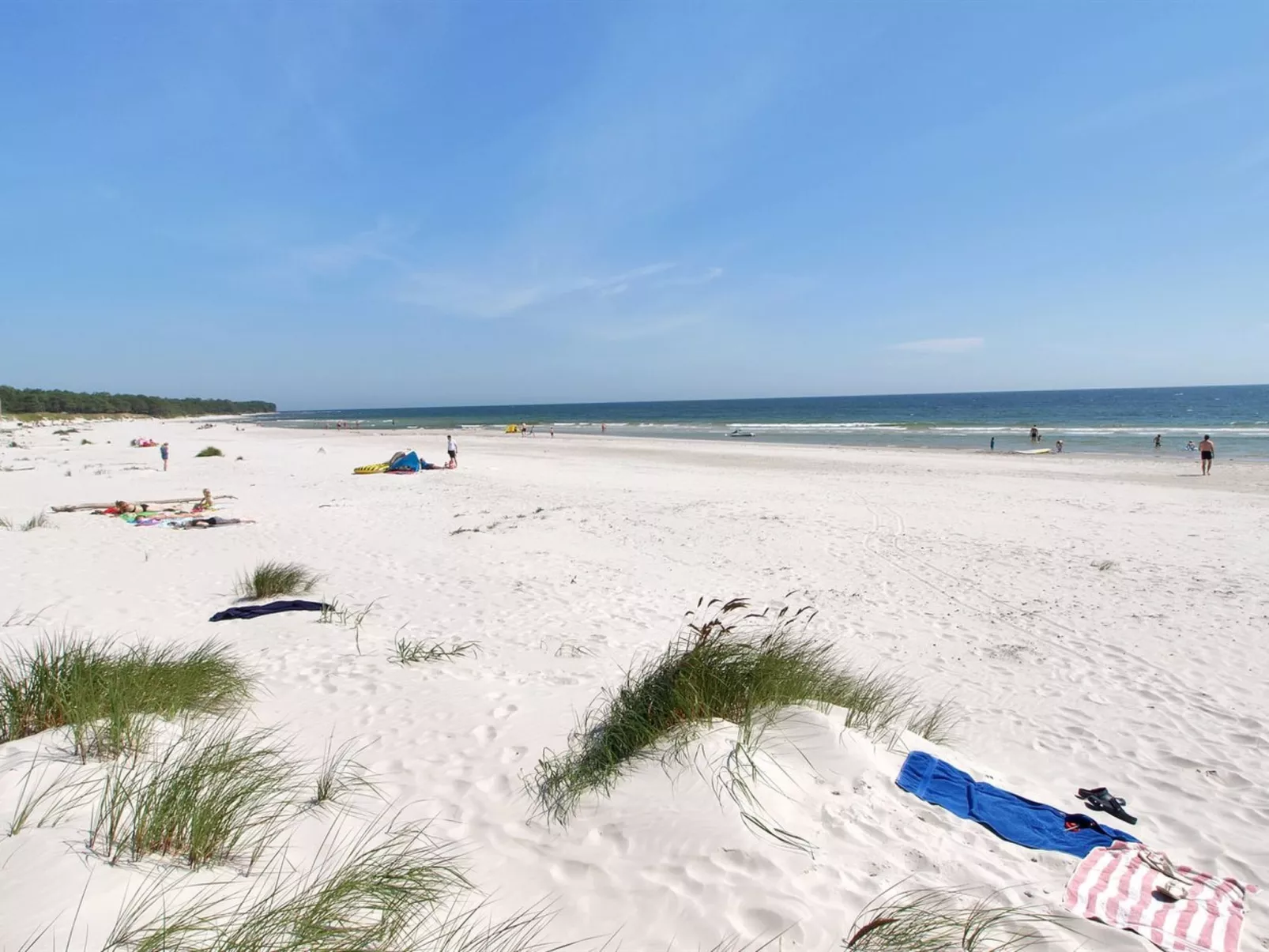 "Henri" - 800m from the sea