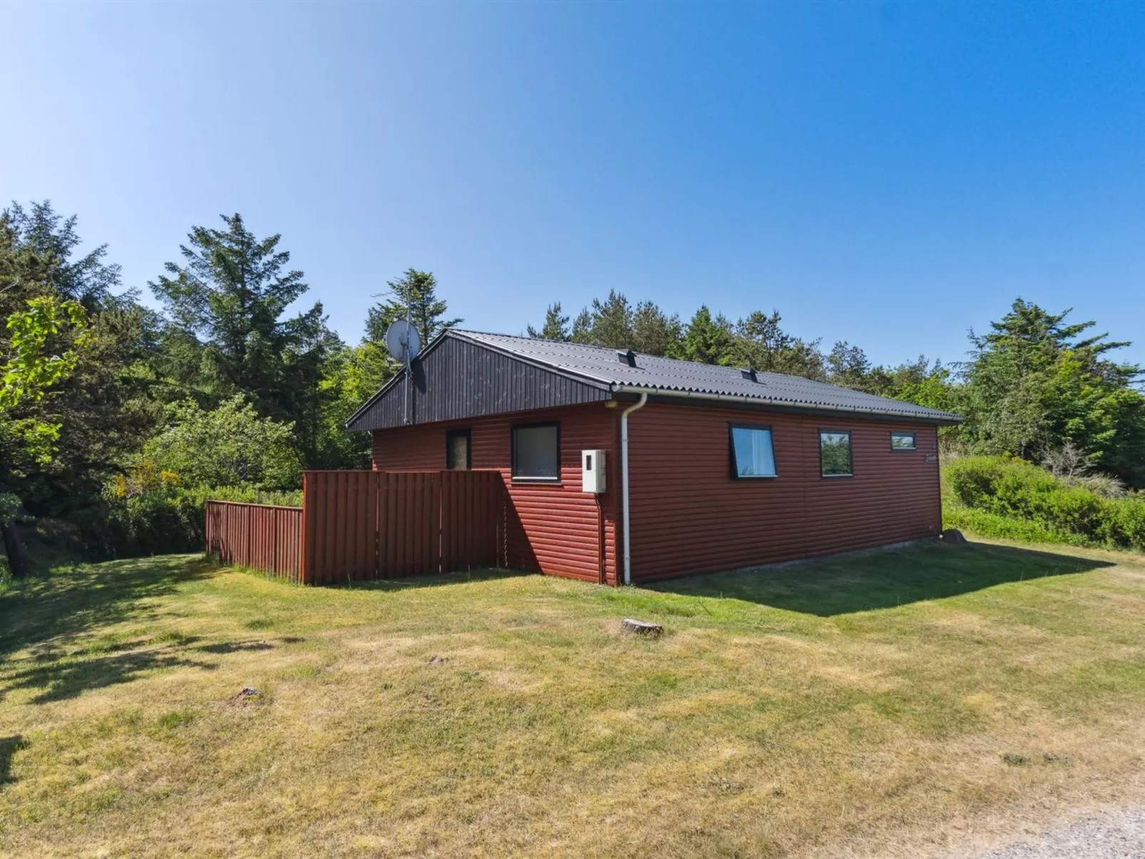 "Lykka" - 950m from the sea