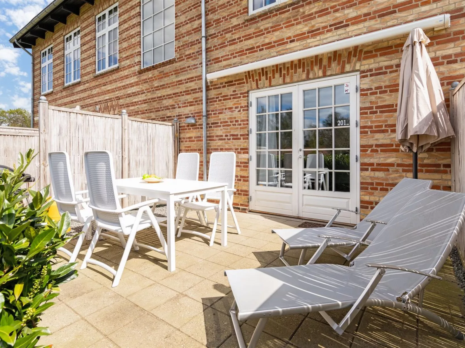 "Samson" - 100m from the sea