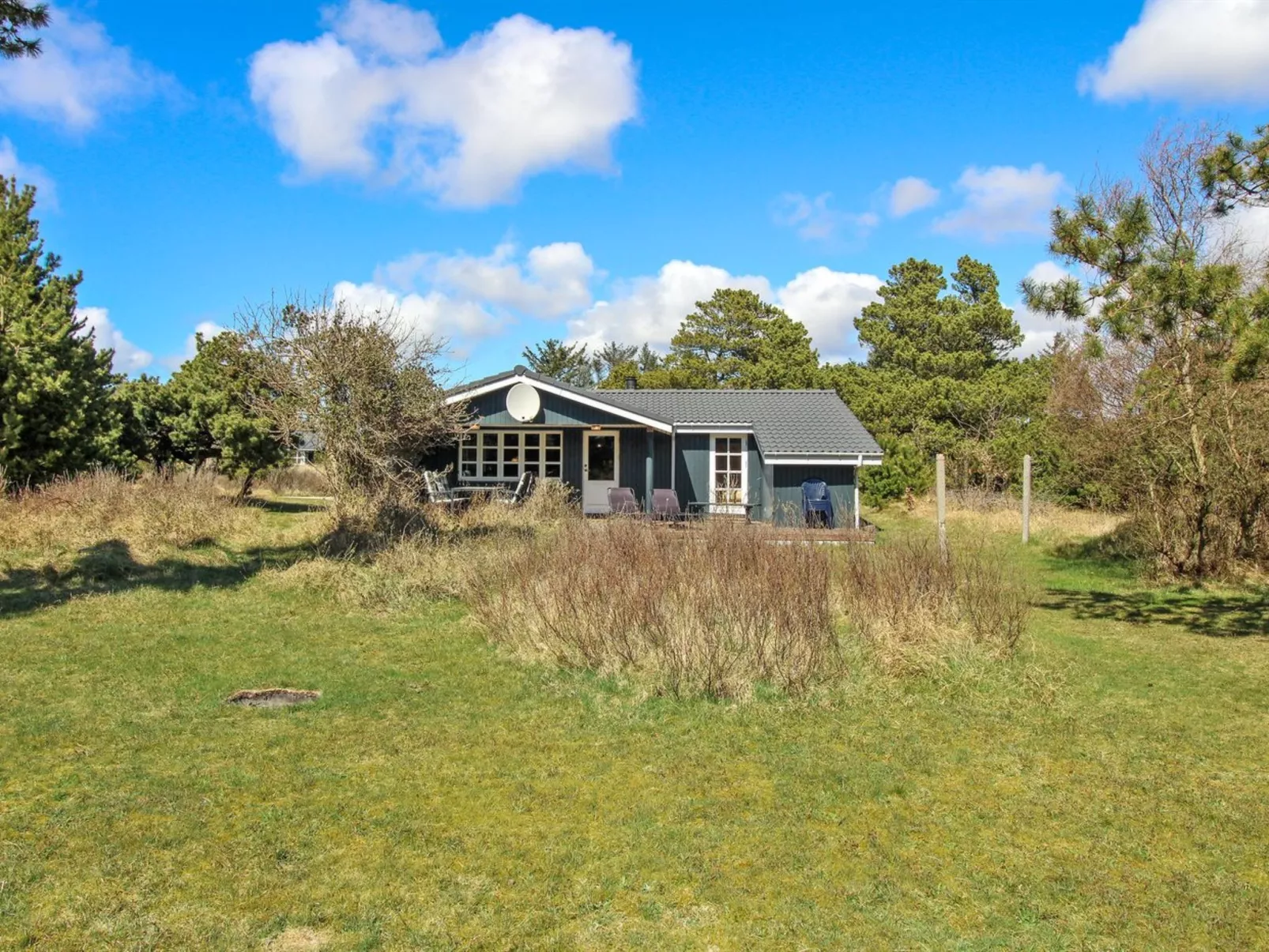 "Marja" - 1.3km from the sea-Outside