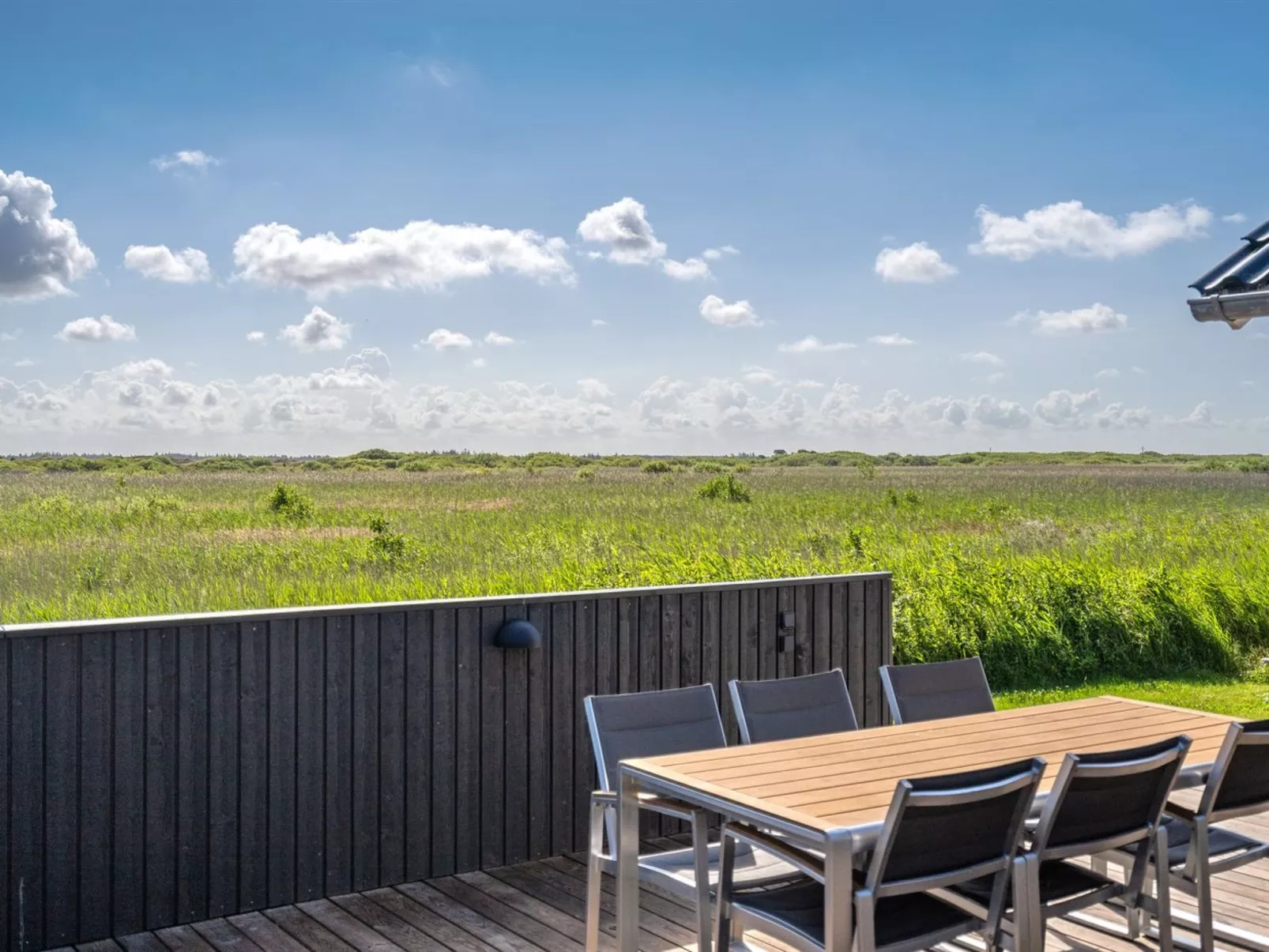 "Jonna" - 700m from the sea-Draußen