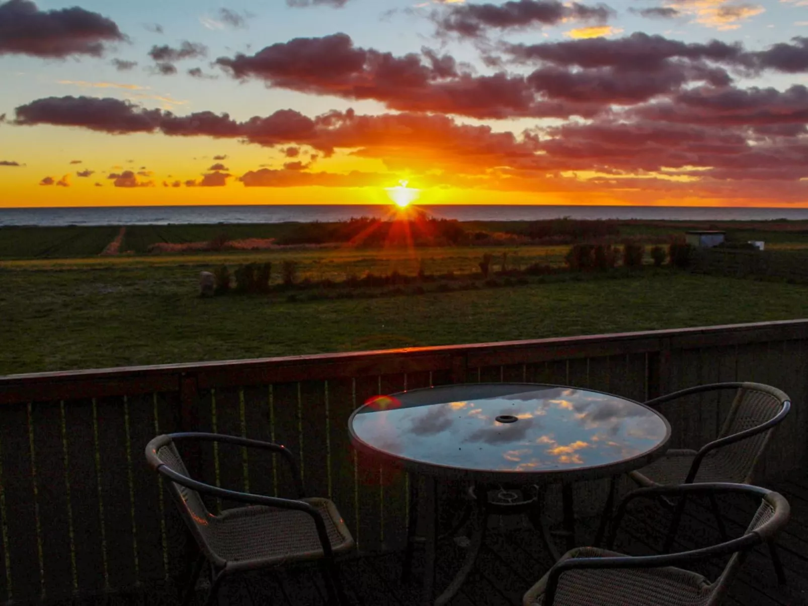 "Lilibeth" - 300m from the sea