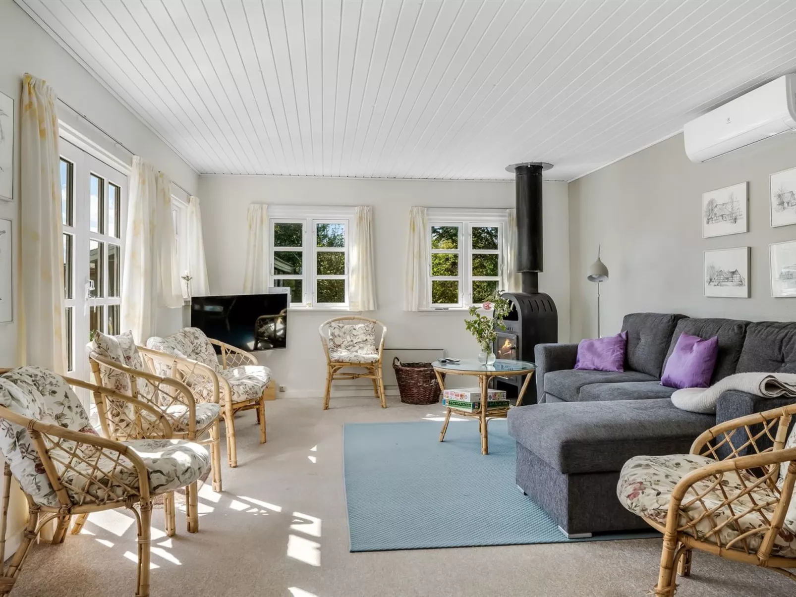 "Ingobert" - 50m from the sea