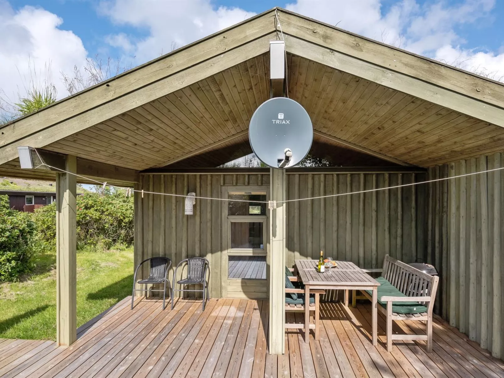 "Aiva" - 1.5km from the sea-Outside