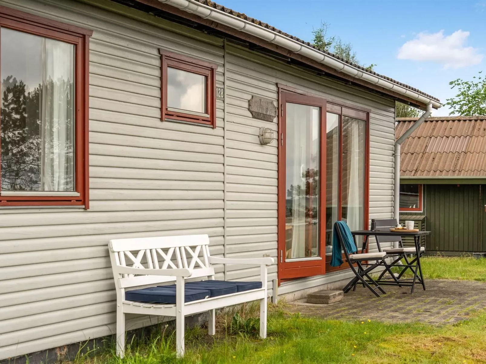 "Elpida" - 100m from the sea