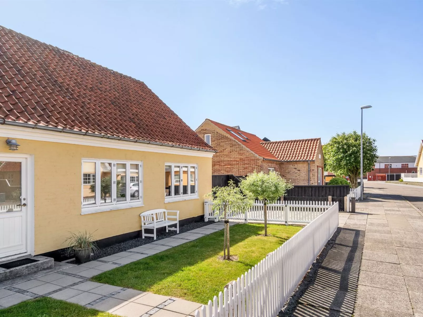 "Caranus" - 900m from the sea