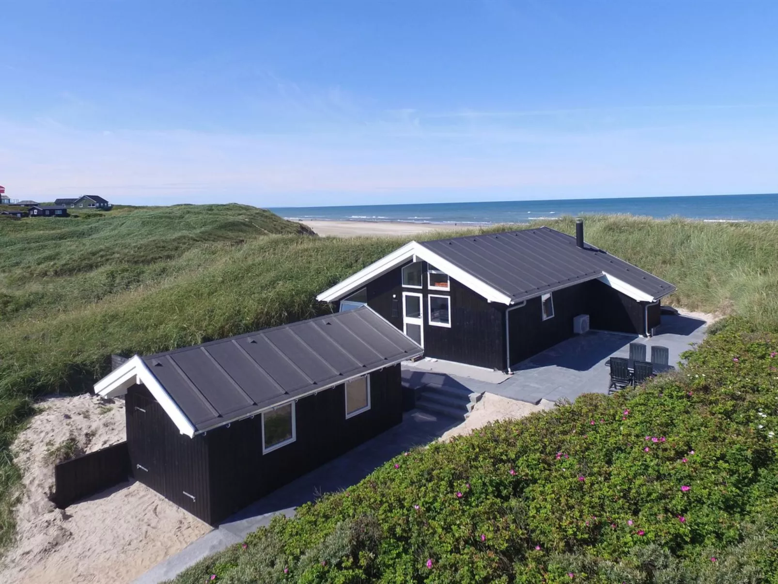 "Felippa" - 25m from the sea